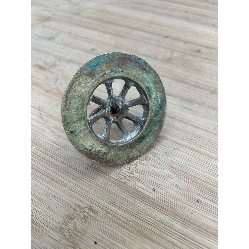 Vintage Brass Sink Strainer - Picture 3 of 4